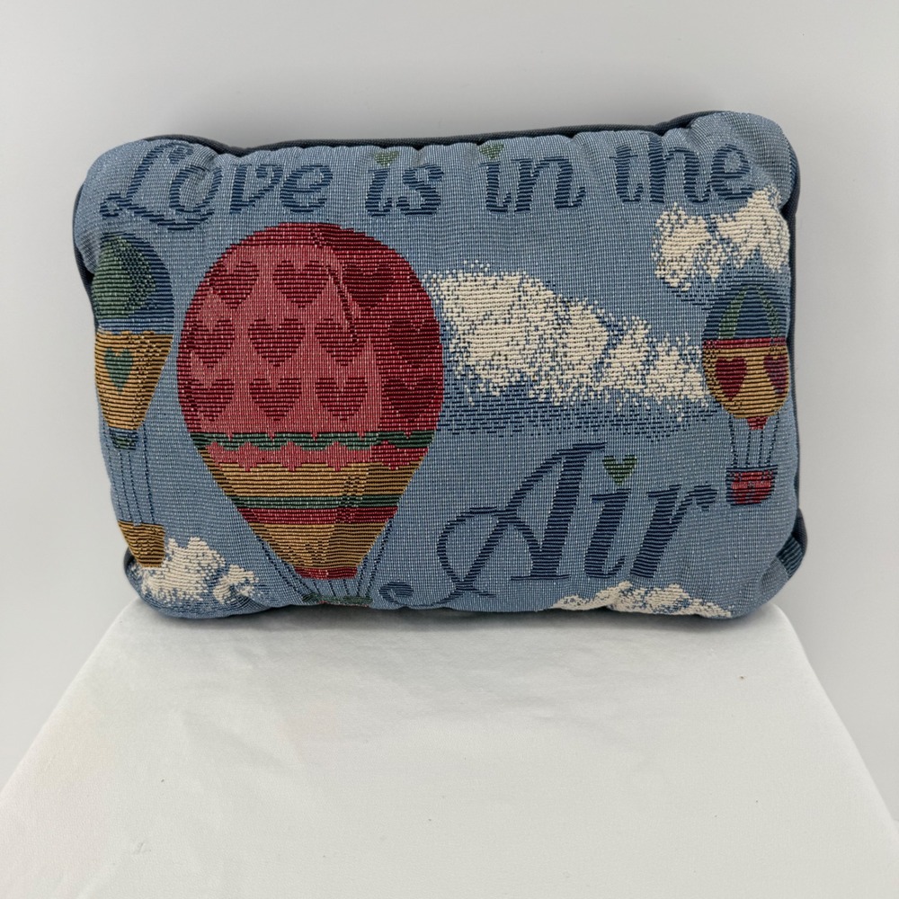VTG Love Is In The Air Tapestry‎ Throw Pillow Decorative Accent Hot Air Balloon